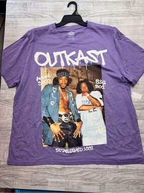 OutKast 1992 Miss Jackson Andre 3000 Big Boi Graphic Tee Purple Men's Size Shirt